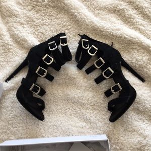 Steve Madden Heels Black Suede